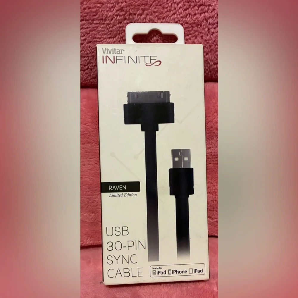 Vivitar Black USB 30-Pin Sync Cable